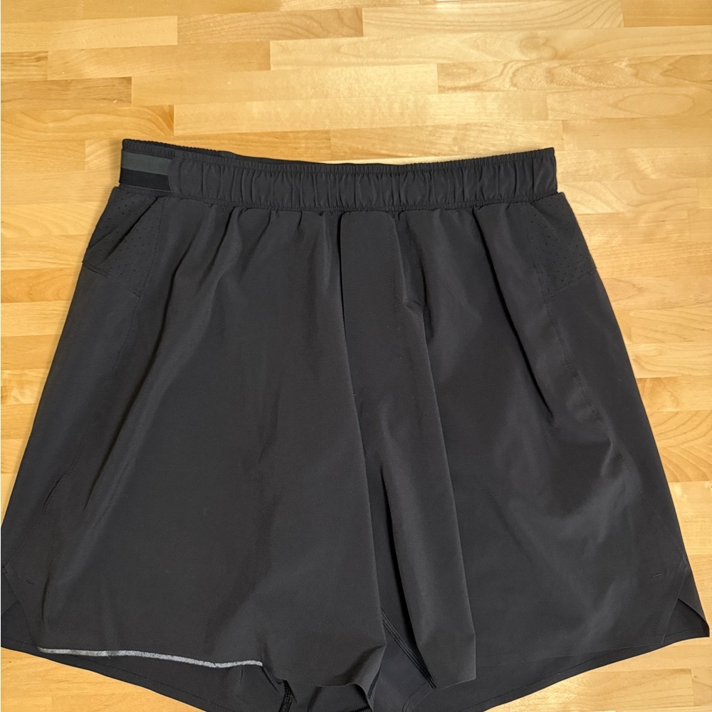 Lululemon Surge Shorts size M, 6”, BLK